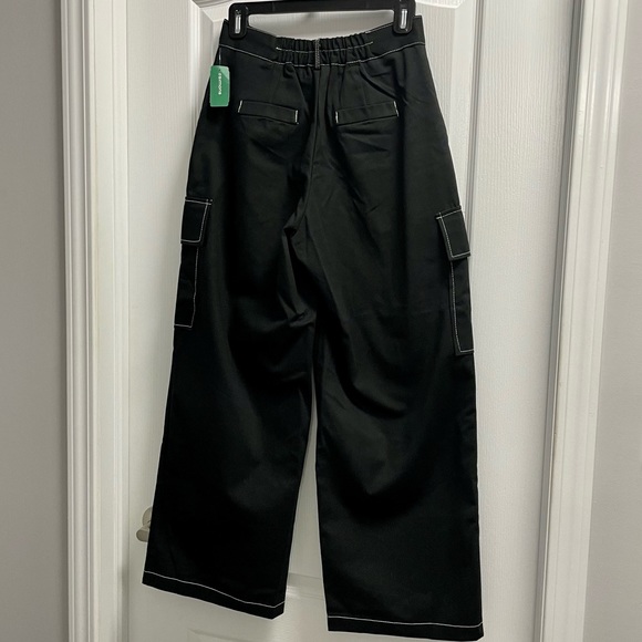 Wide Leg Cargo Pant - Black - Picture 2 of 12